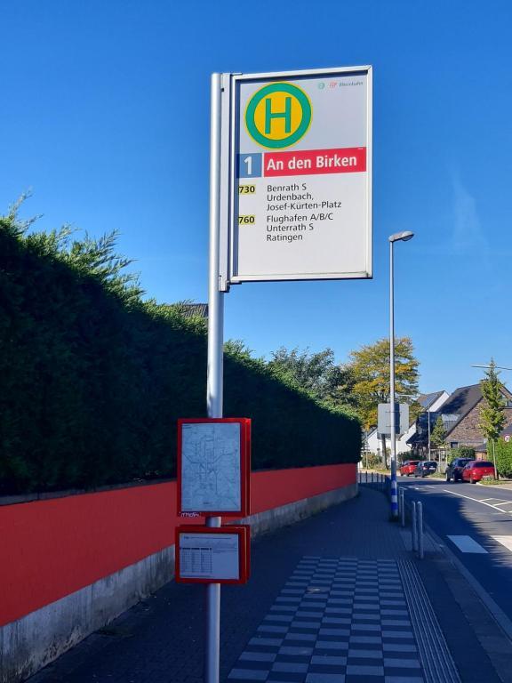 Standardzimmer Nahe Messe Und Airport Düsseldorf Eksteriør bilde