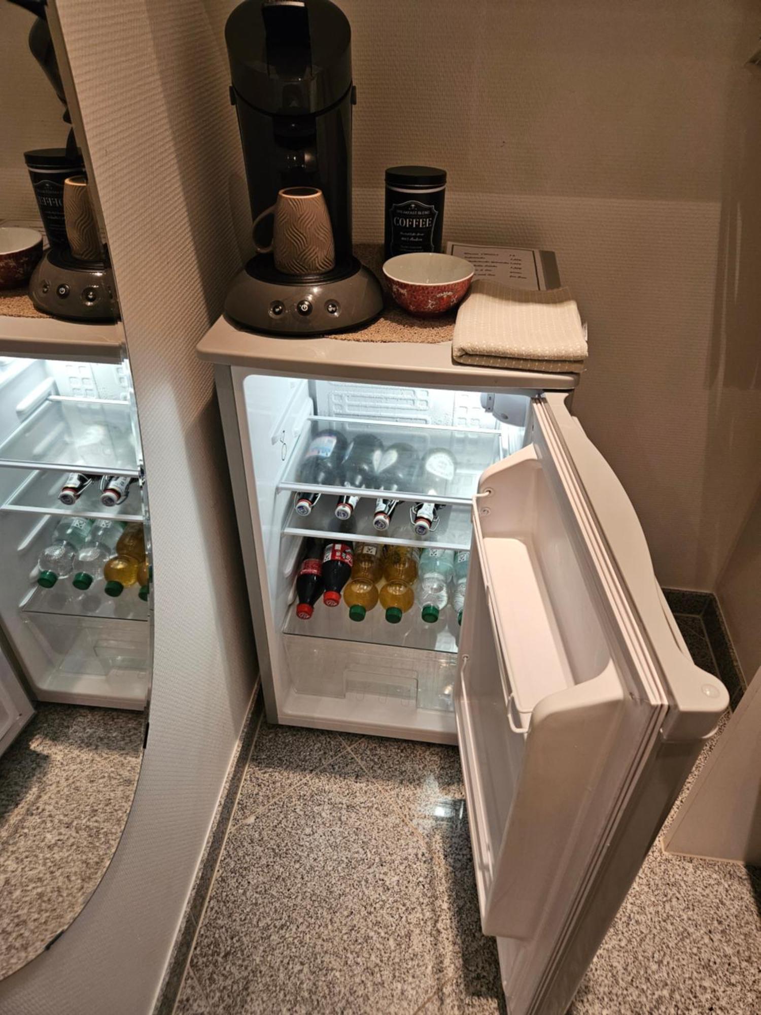 Standardzimmer Nahe Messe Und Airport Düsseldorf Eksteriør bilde